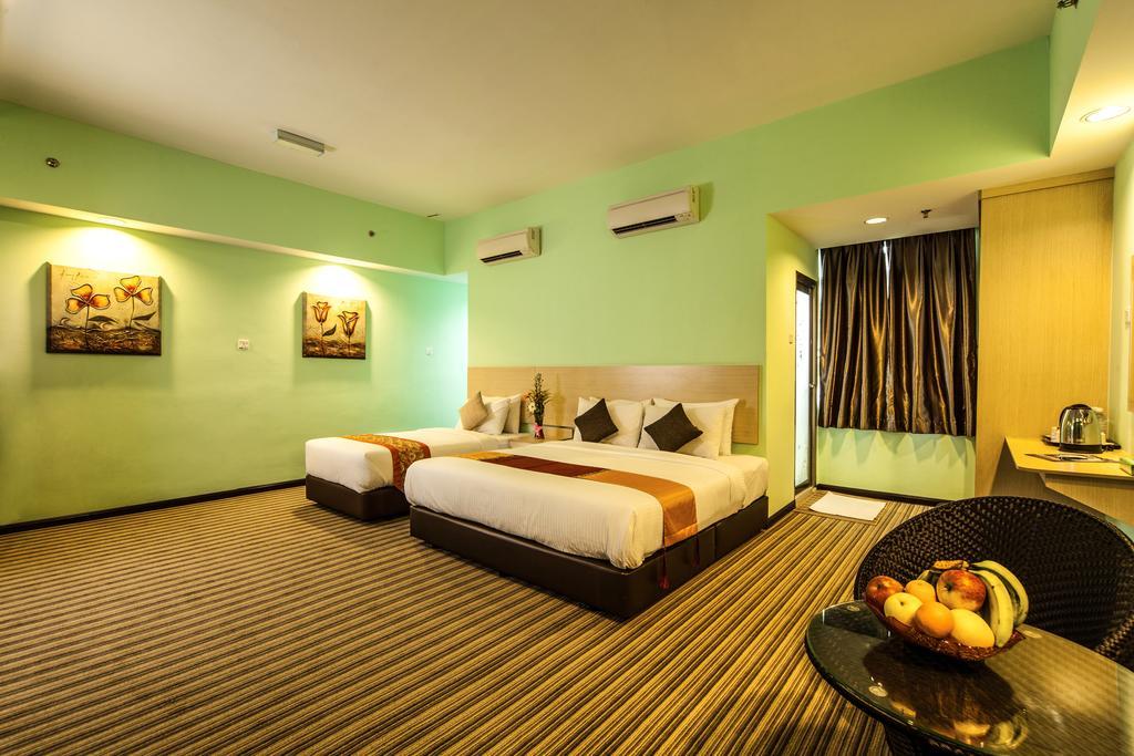 Thy Executive Hotel Джохор Бахру Стая снимка